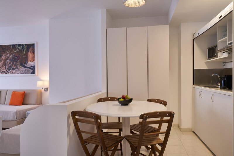 Epsilon Hotel Apartments 27