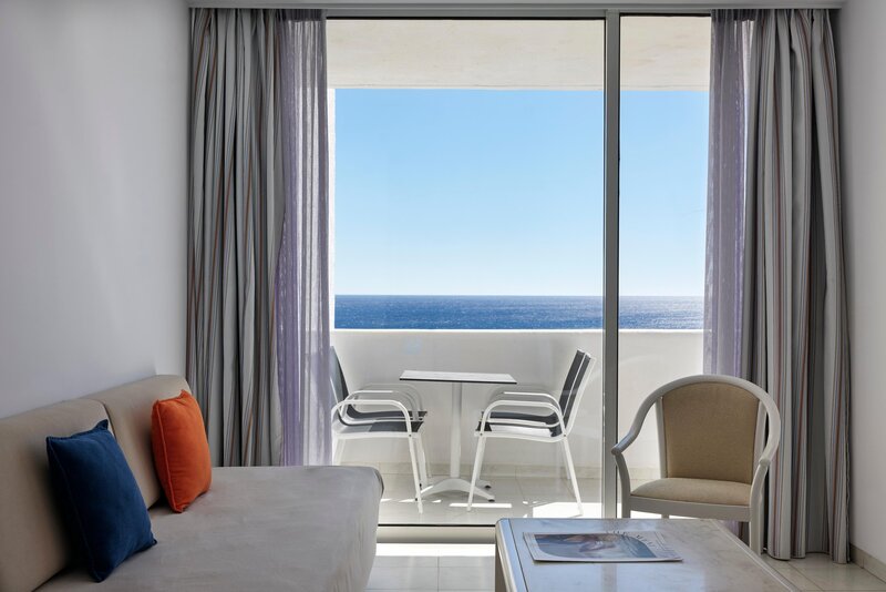 Epsilon Hotel Apartments 31