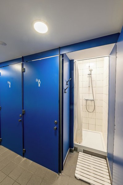 Ucpa Sport Station Hostel Paris 4