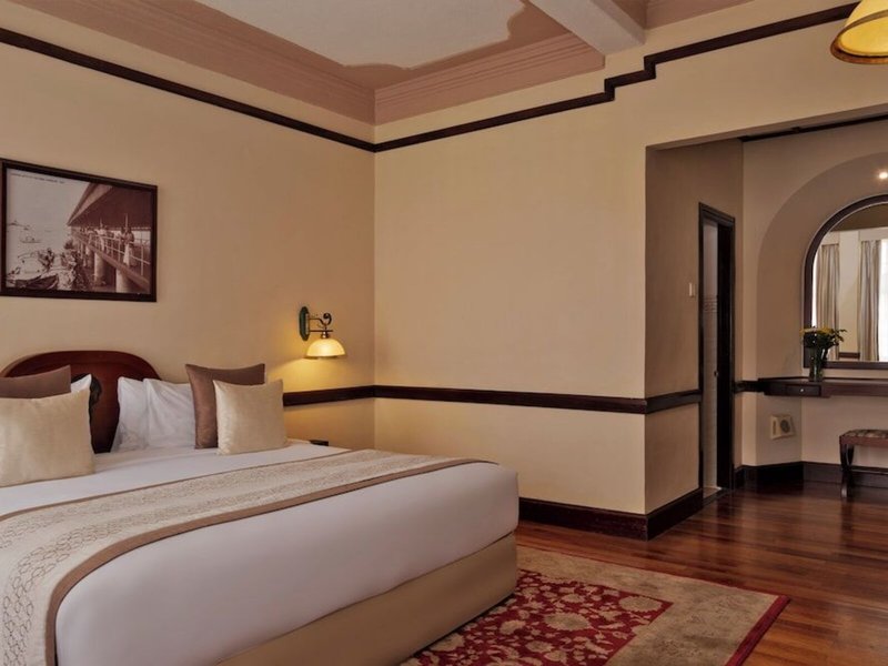 The Grand Hotel 20