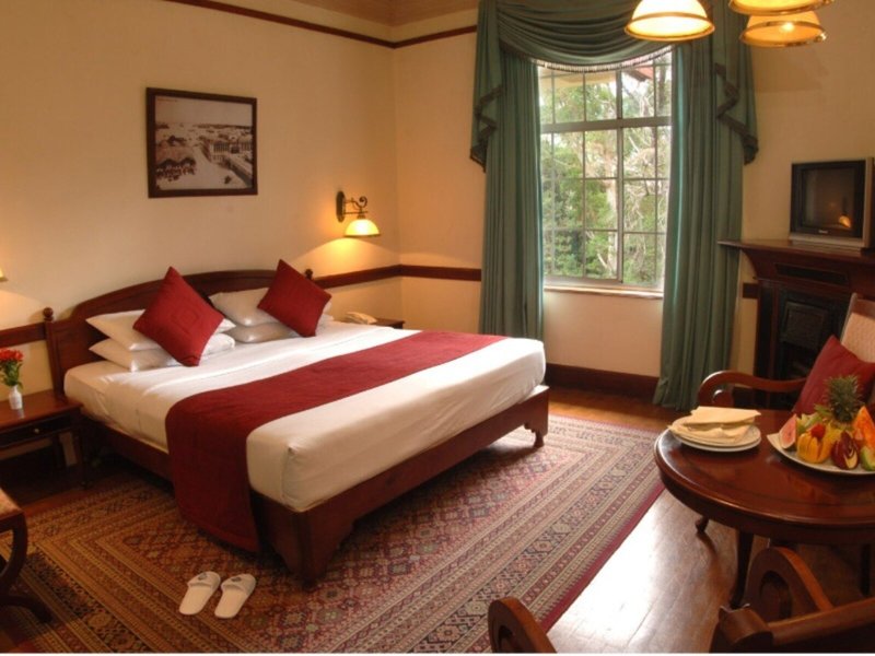 The Grand Hotel 24