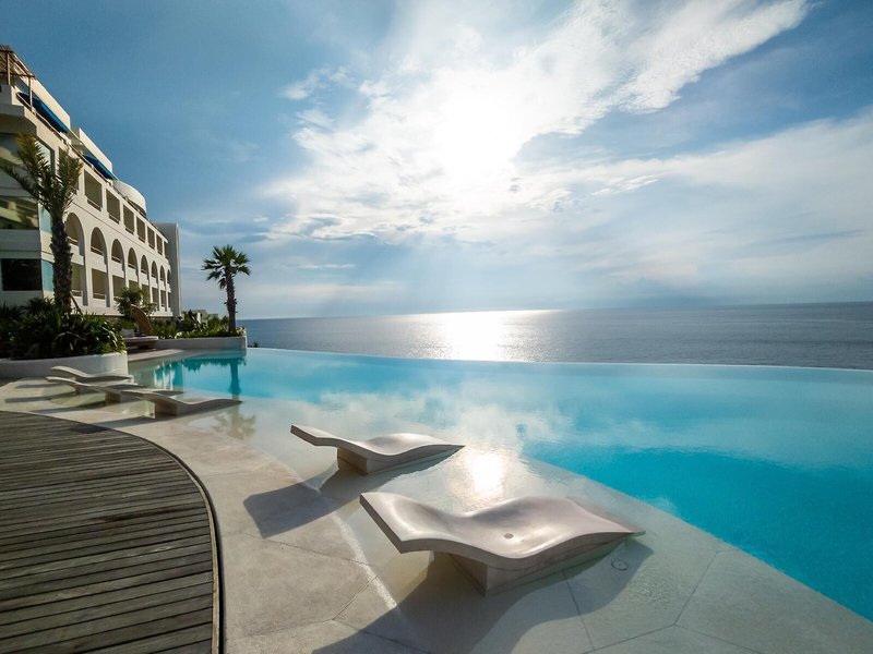 Royal Avila Boutique Resort 2