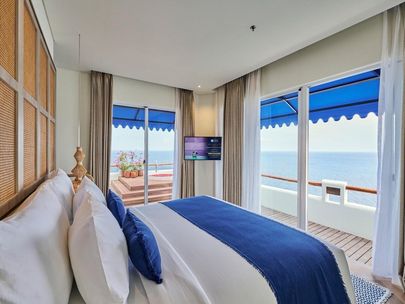 Royal Avila Boutique Resort 16