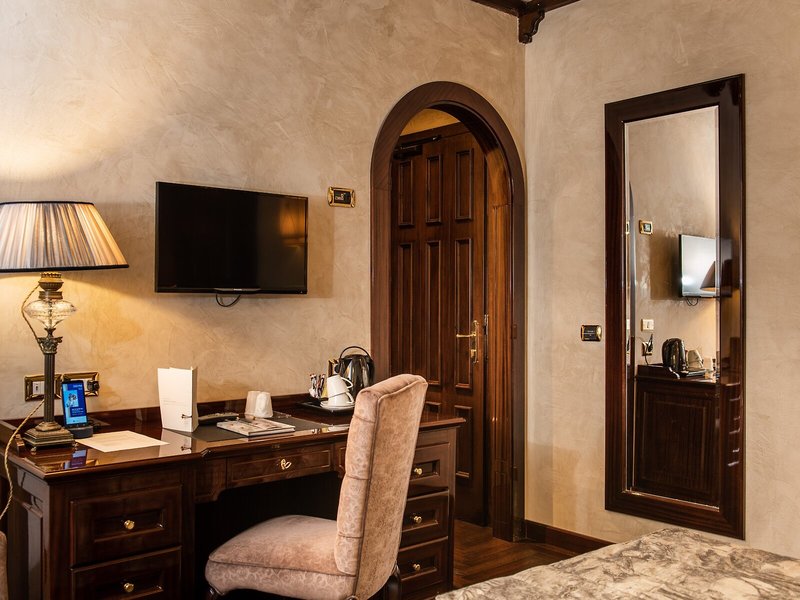 Grand Hotel Baglioni Florenz 14