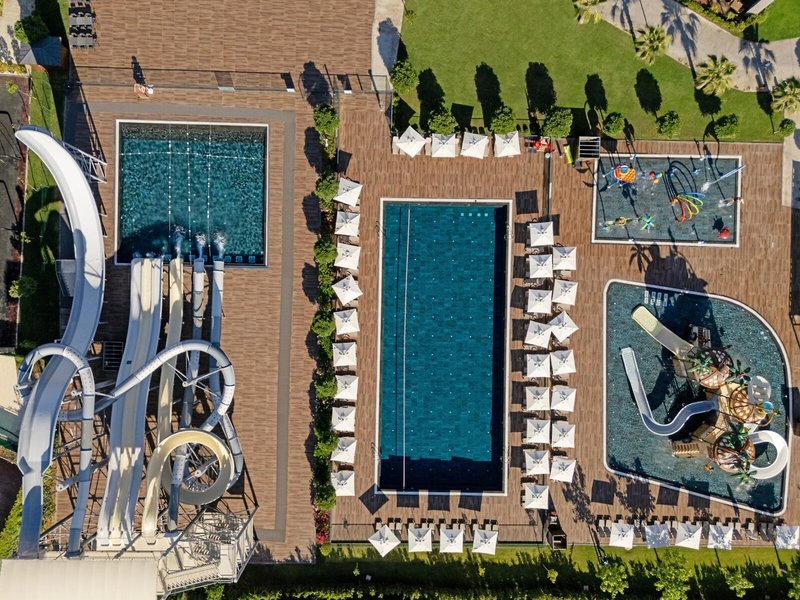 Jacaranda Luxury 23