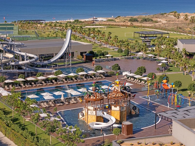 Jacaranda Luxury 24