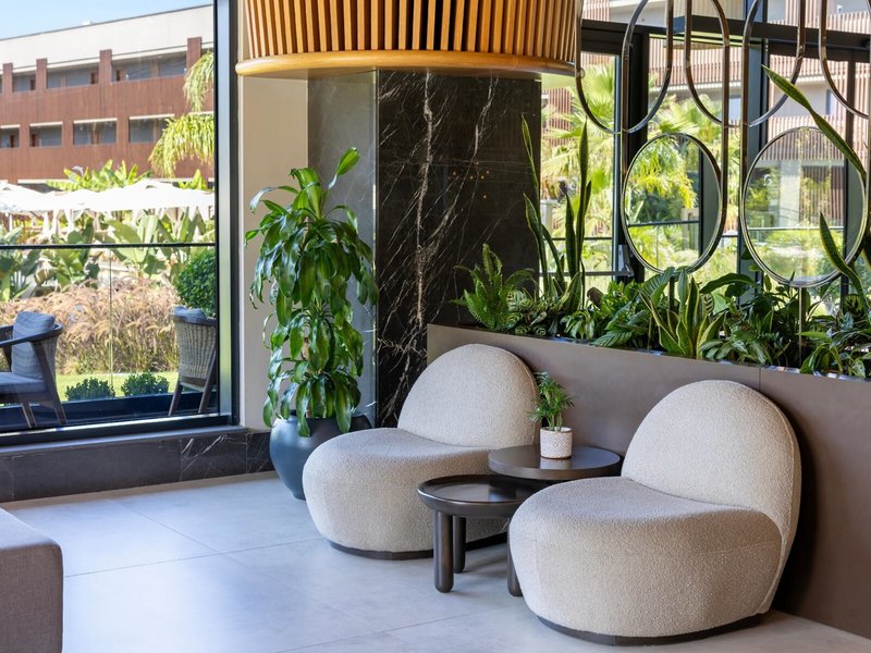 Jacaranda Luxury 26