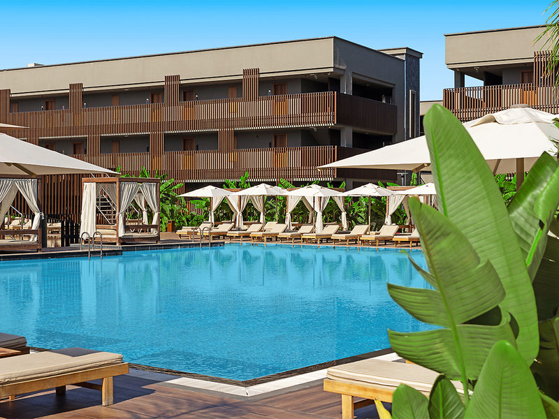 Jacaranda Luxury 22