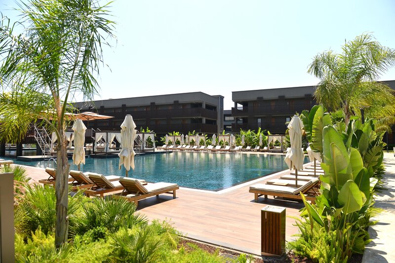 Jacaranda Luxury 27