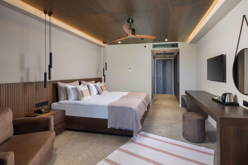 Jacaranda Luxury 41