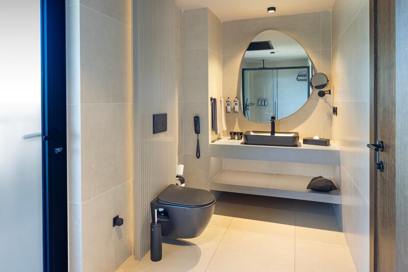 Jacaranda Luxury 45