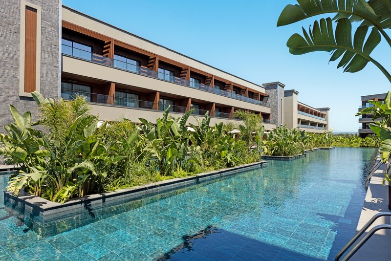 Jacaranda Luxury 76
