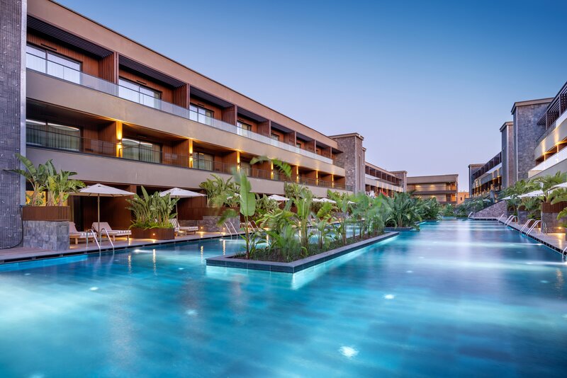 Jacaranda Luxury 77