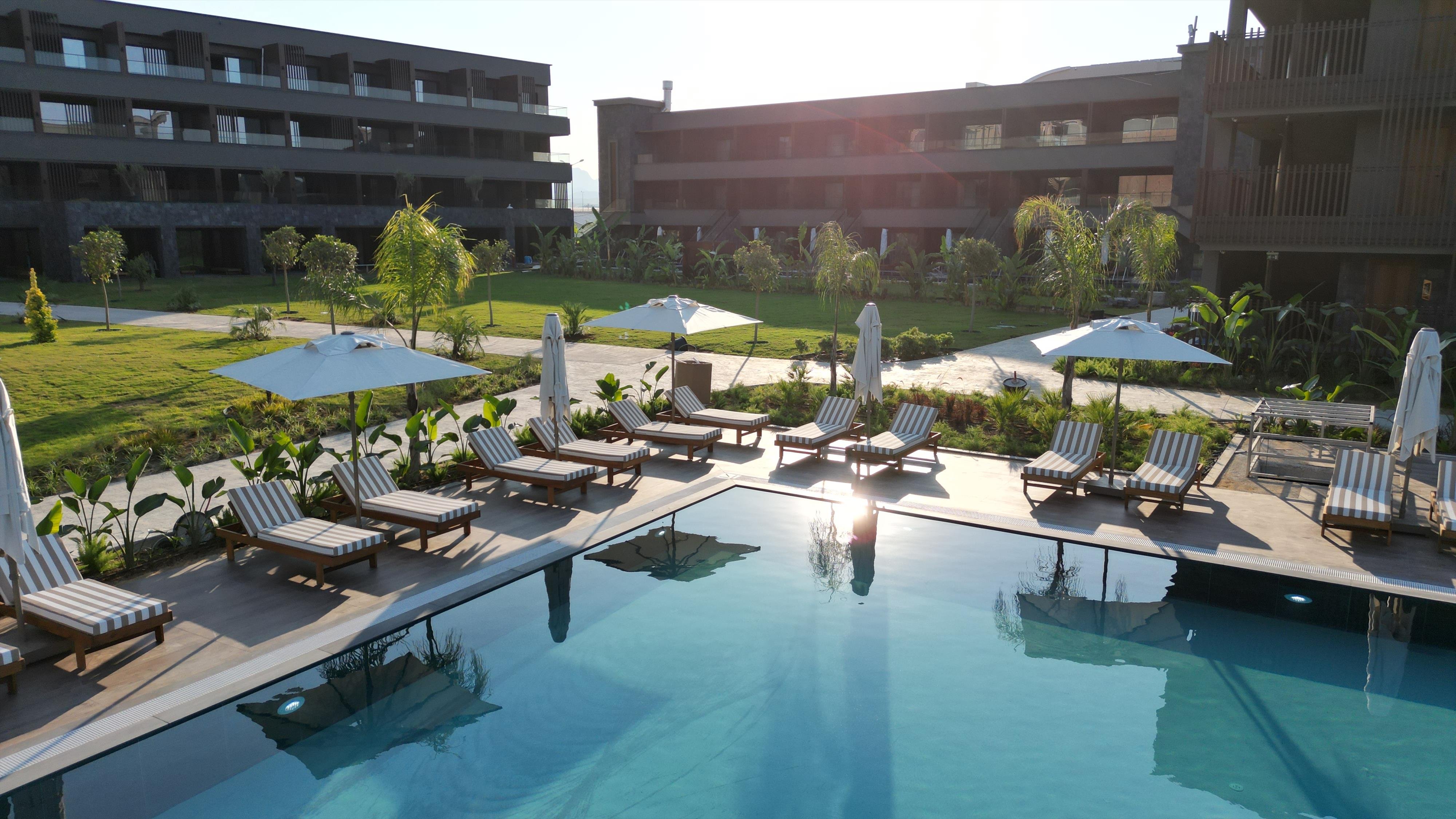 Jacaranda Luxury
