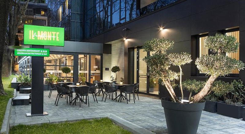 DoubleTree by Hilton Plovdiv Center 1
