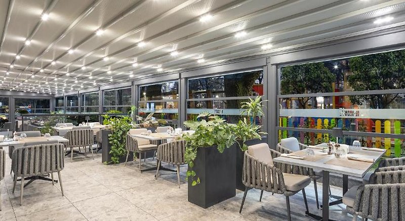 DoubleTree by Hilton Plovdiv Center 4