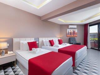 Feniks Hotel