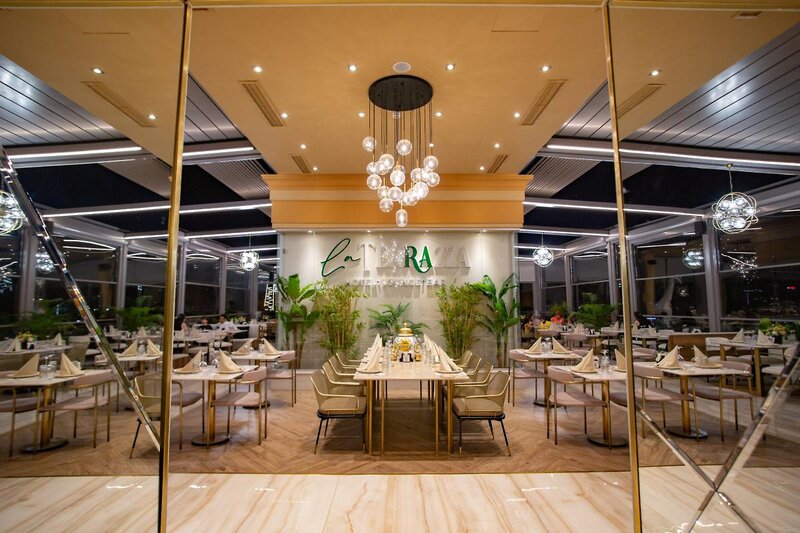 La Terrazza Hotel 13