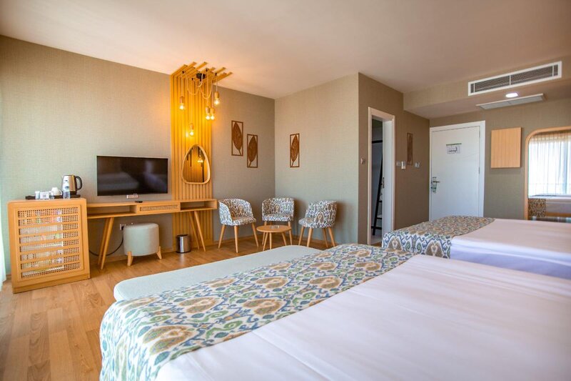 La Terrazza Hotel 26