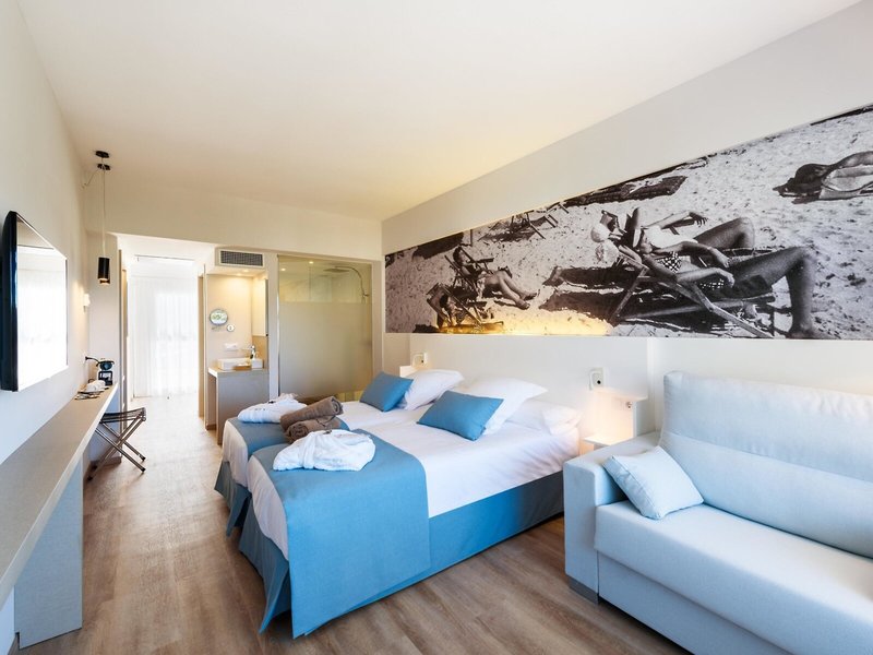 Hotel Tacande Portals 21