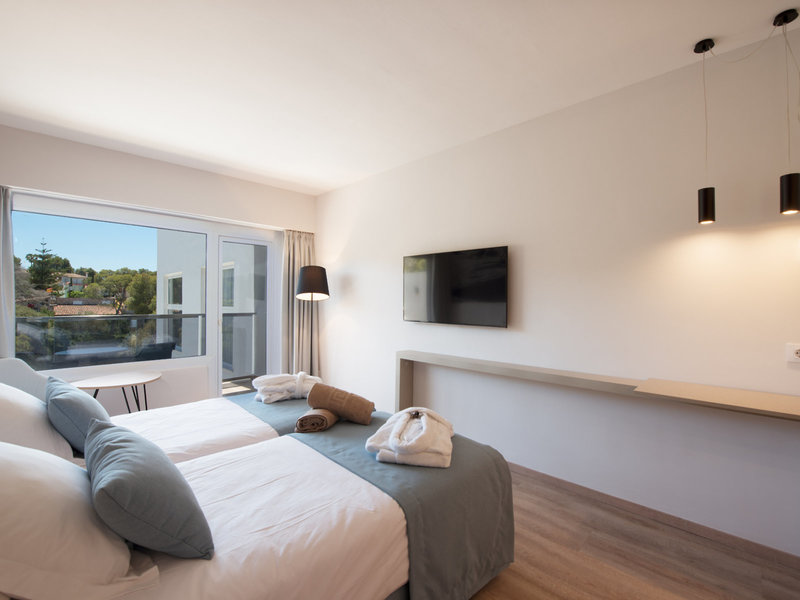 Hotel Tacande Portals 20 - Room Example
