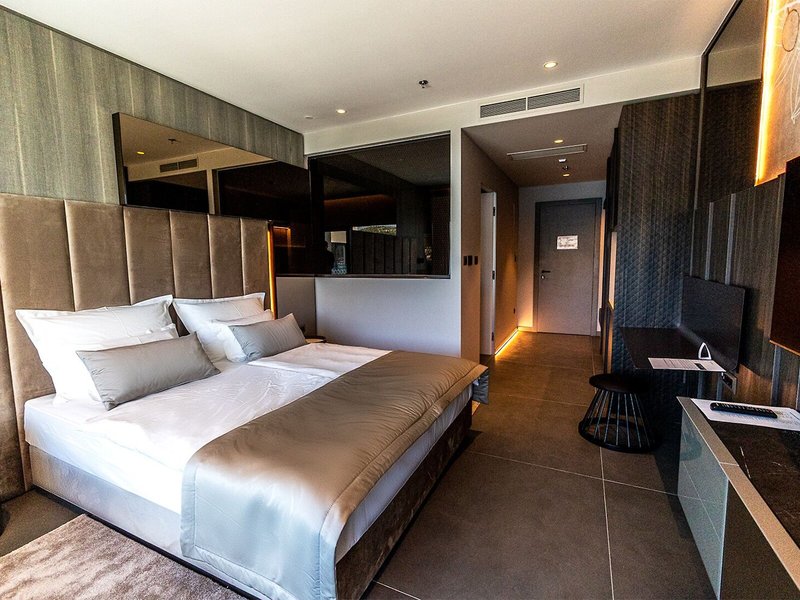 Marinus Beach Hotel 50