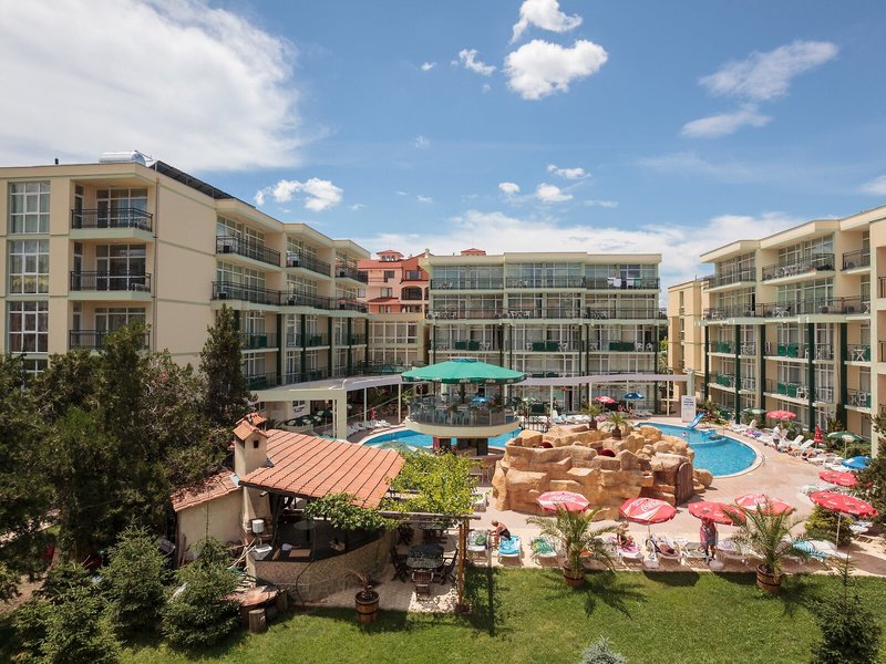 Sunny Day Club Hotel 5