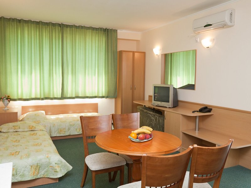 Sunny Day Club Hotel 23