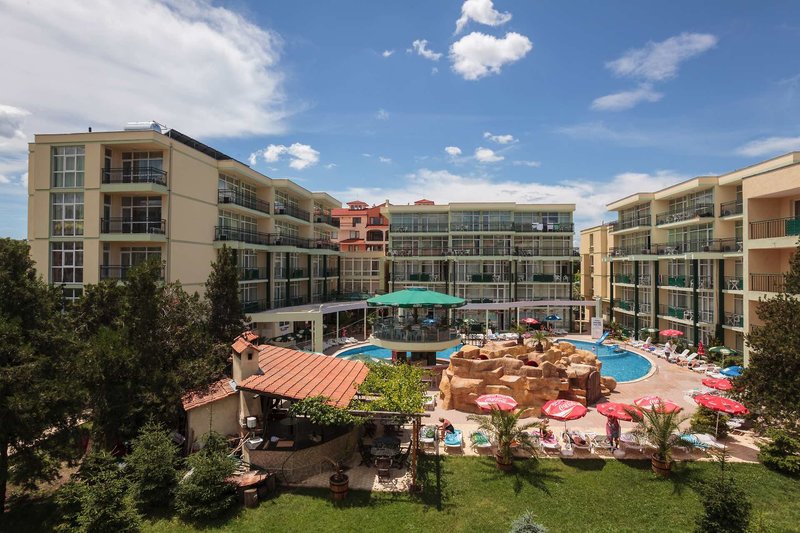 Sunny Day Club Hotel 3