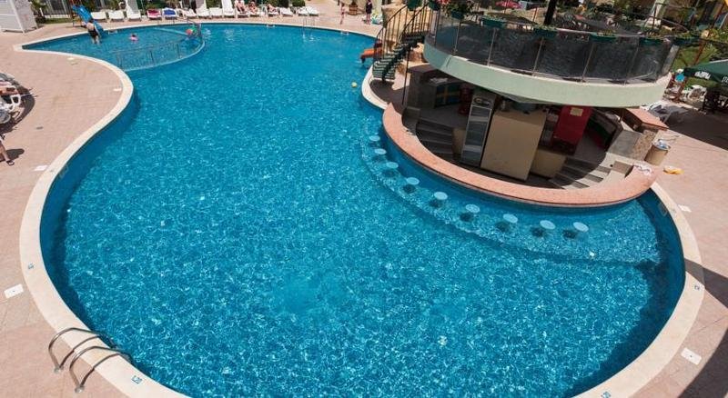 Sunny Day Club Hotel 2