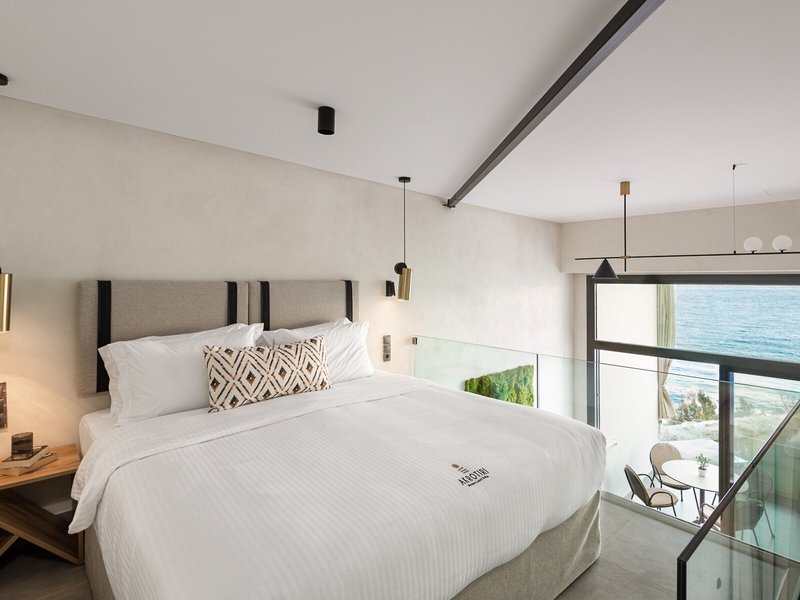 Akrotiri Olympus Luxury Suites 49