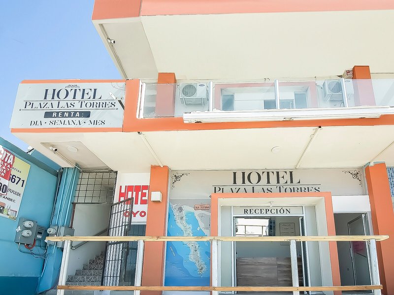 OYO Hotel Plaza Las Torres, Cabo San Lucas 2