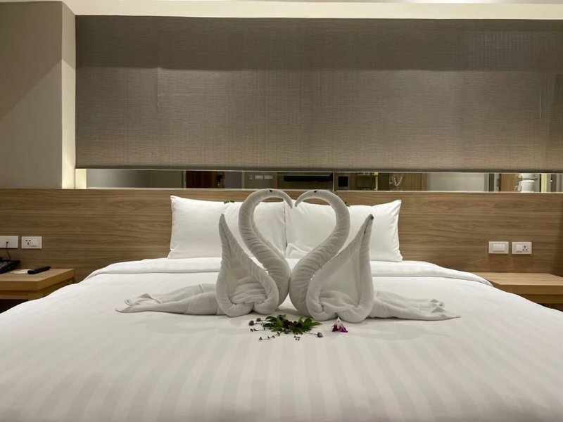 Almas Hotel Bangkok 15