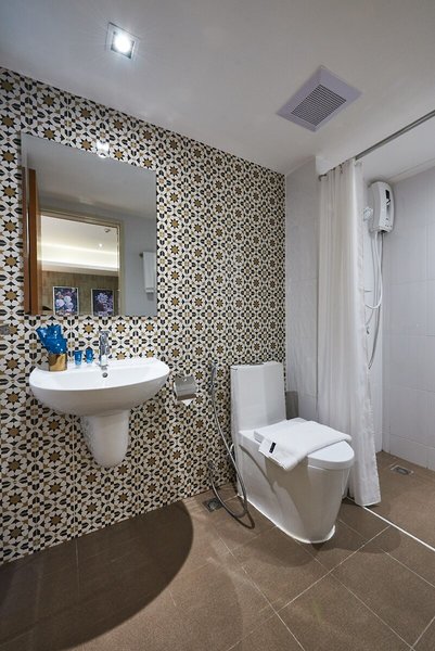 Almas Hotel Bangkok 27