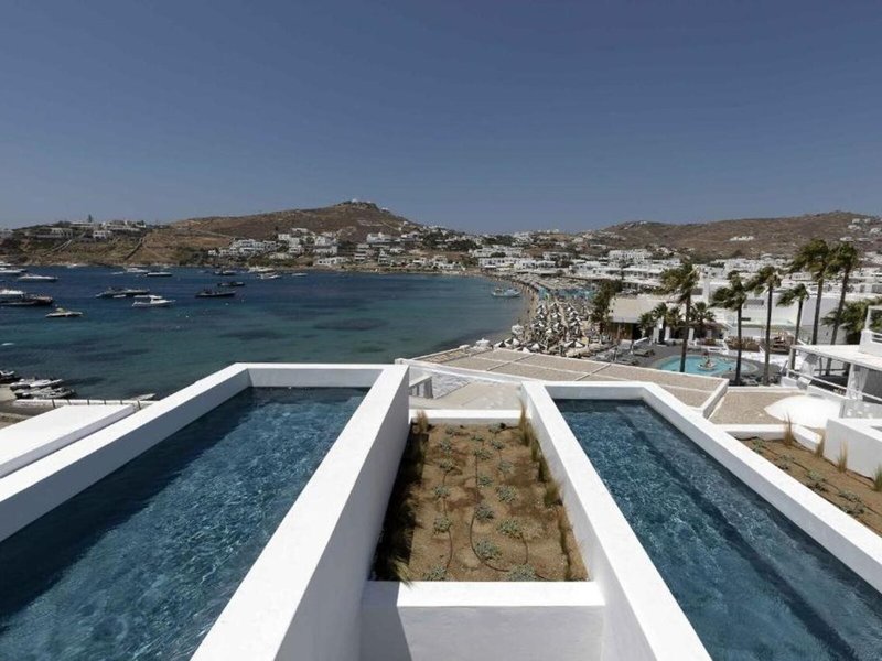 Cubic Hotel 7