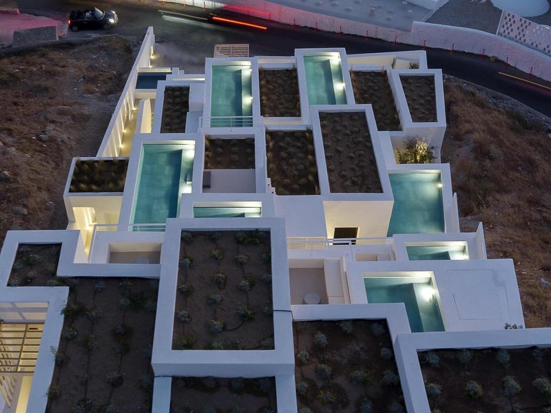 Cubic Hotel 11