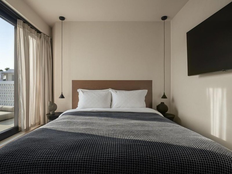 Cubic Hotel 23