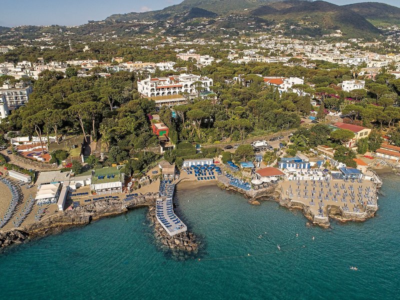 Excelsior Belvedere Hotel & Spa 3