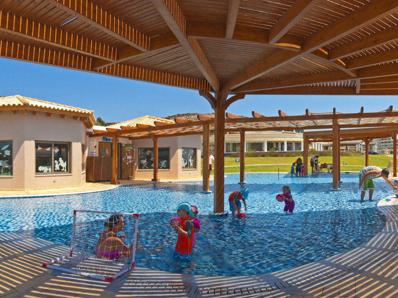 La Marquise Luxury Resort Complex 9