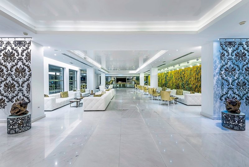 Diamond Deluxe Hotel 21