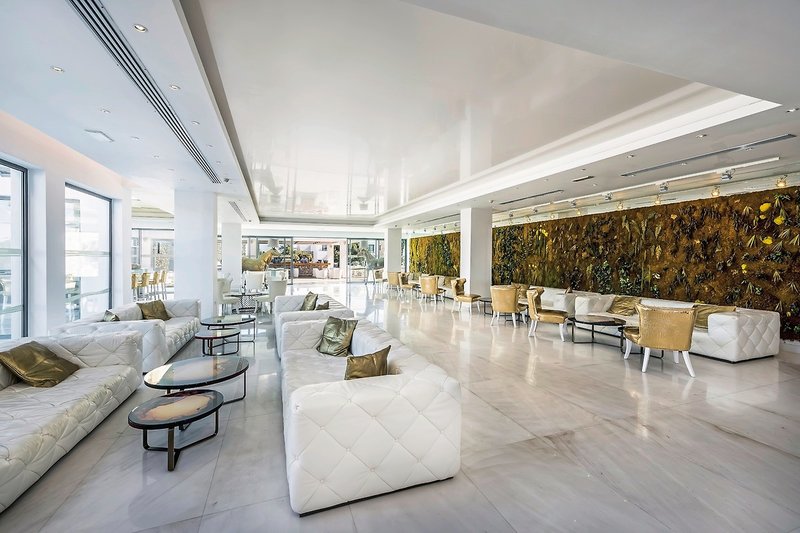 Diamond Deluxe Hotel 25