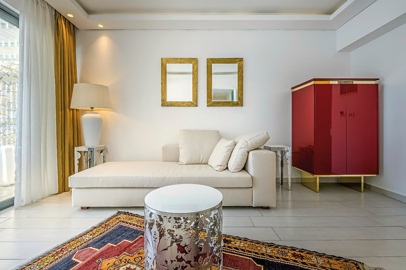 Diamond Deluxe Hotel 32