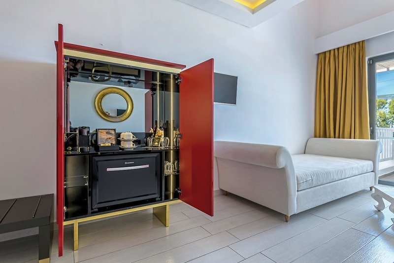 Diamond Deluxe Hotel 36