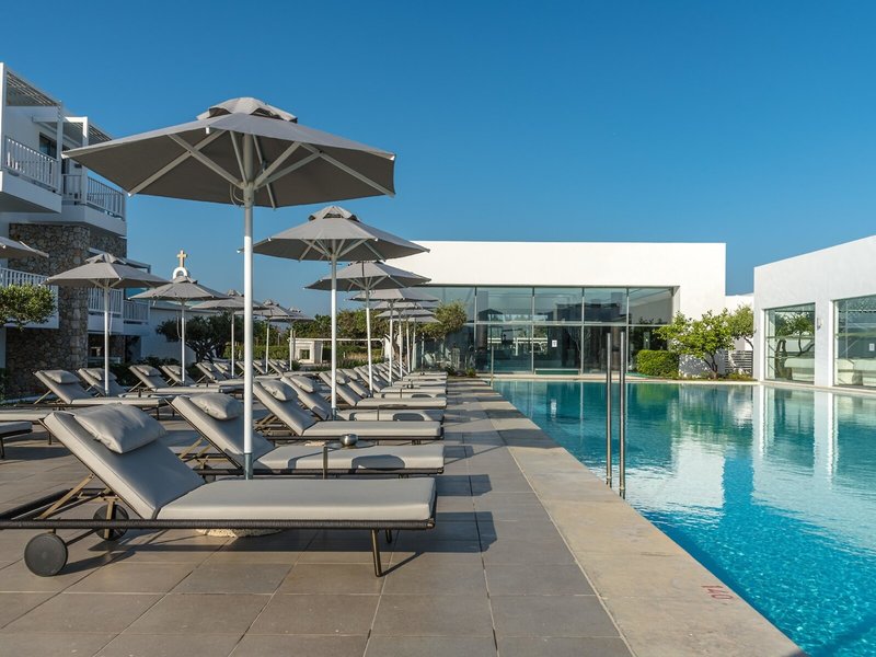 Diamond Deluxe Hotel 14