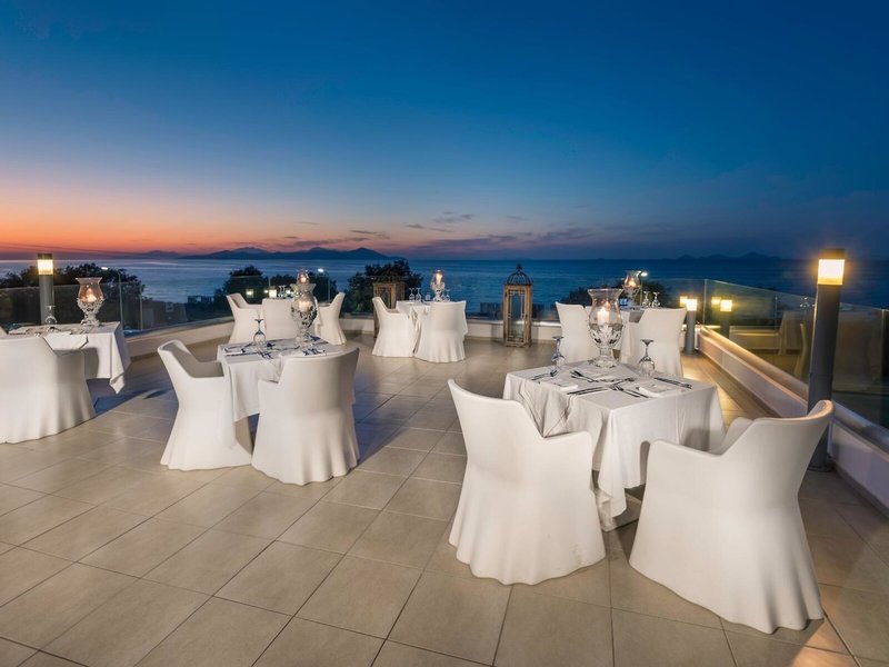 Diamond Deluxe Hotel 35