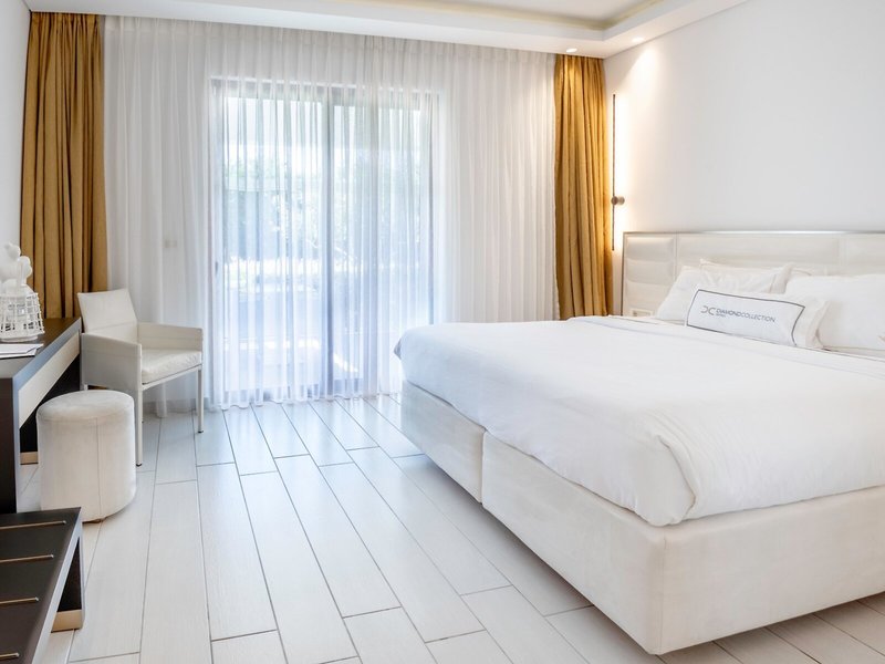 Diamond Deluxe Hotel 45