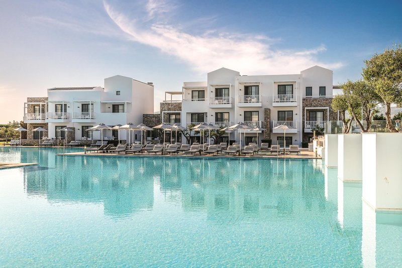 Diamond Deluxe Hotel 10