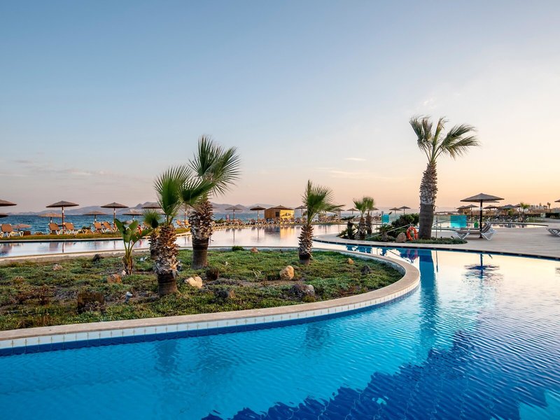 Astir Odysseus Resort & Spa 14