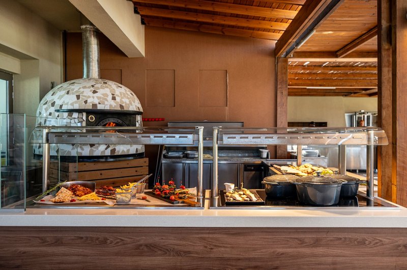 Astir Odysseus Resort & Spa 9