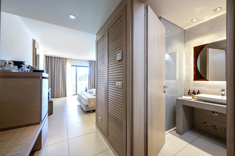 Astir Odysseus Resort & Spa 17